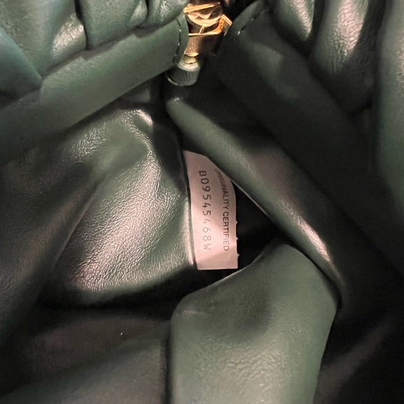 Bottega Veneta chain pouch - Picture 9 of 13